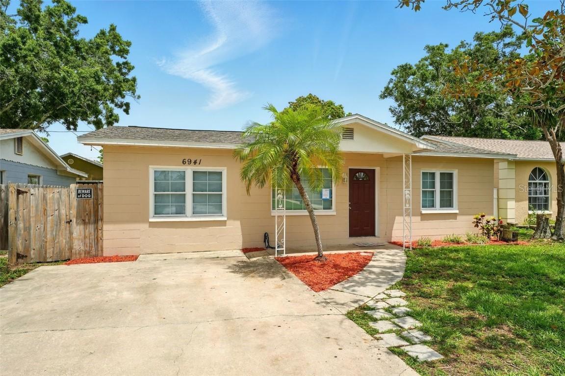6941 58th Way, Pinellas Park, FL 33781