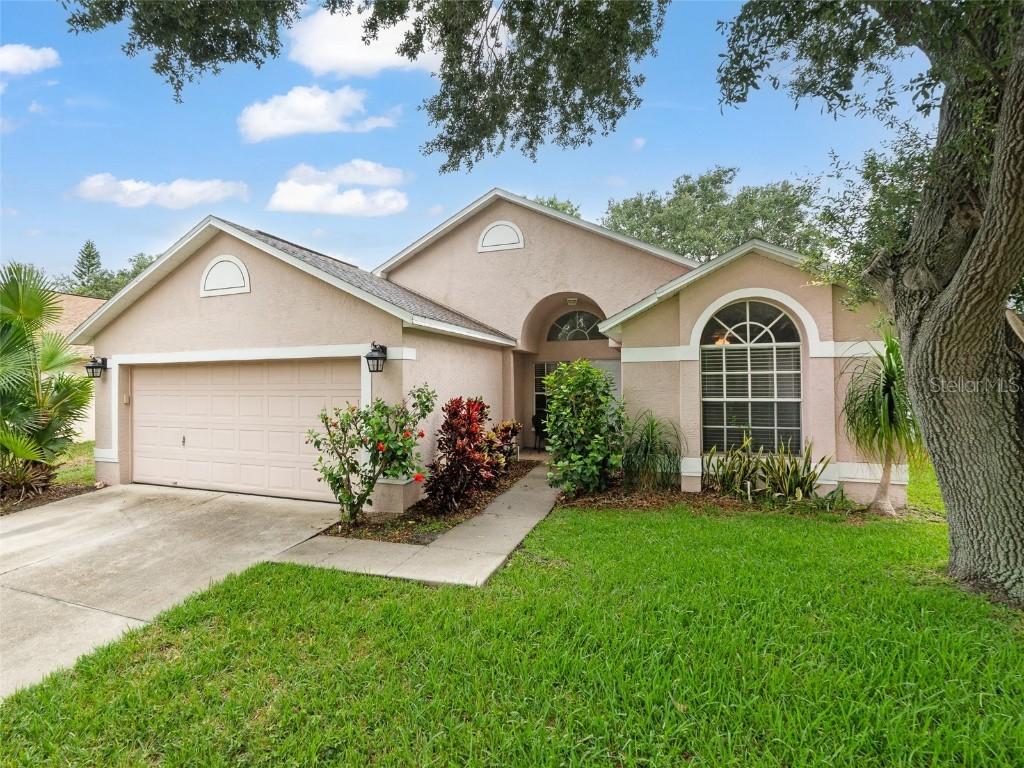 9008 Egret Cove Cir., Riverview, FL 33578