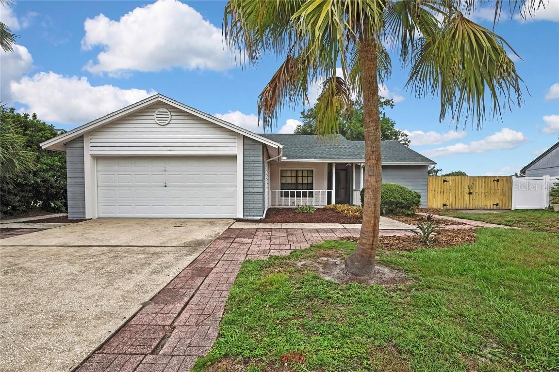 1717 Osprey Ln., Lutz, FL 33549