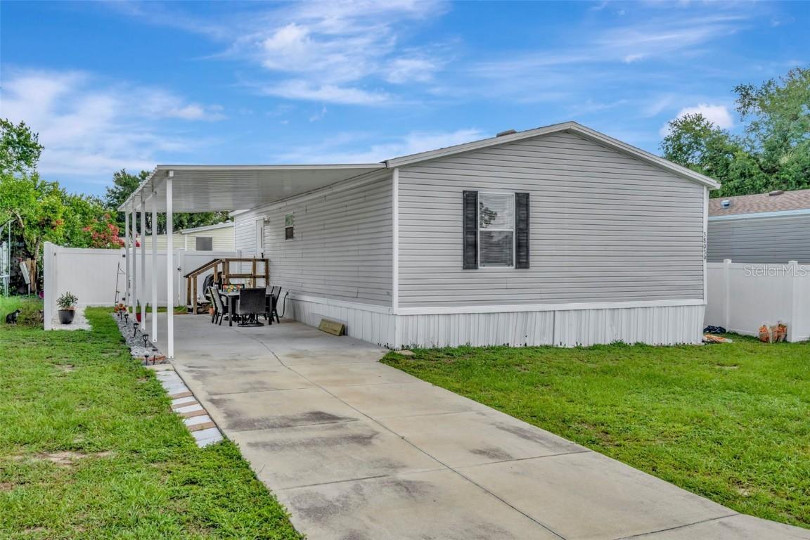 38039 Leondias Dr., Zephyrhills, FL 33542