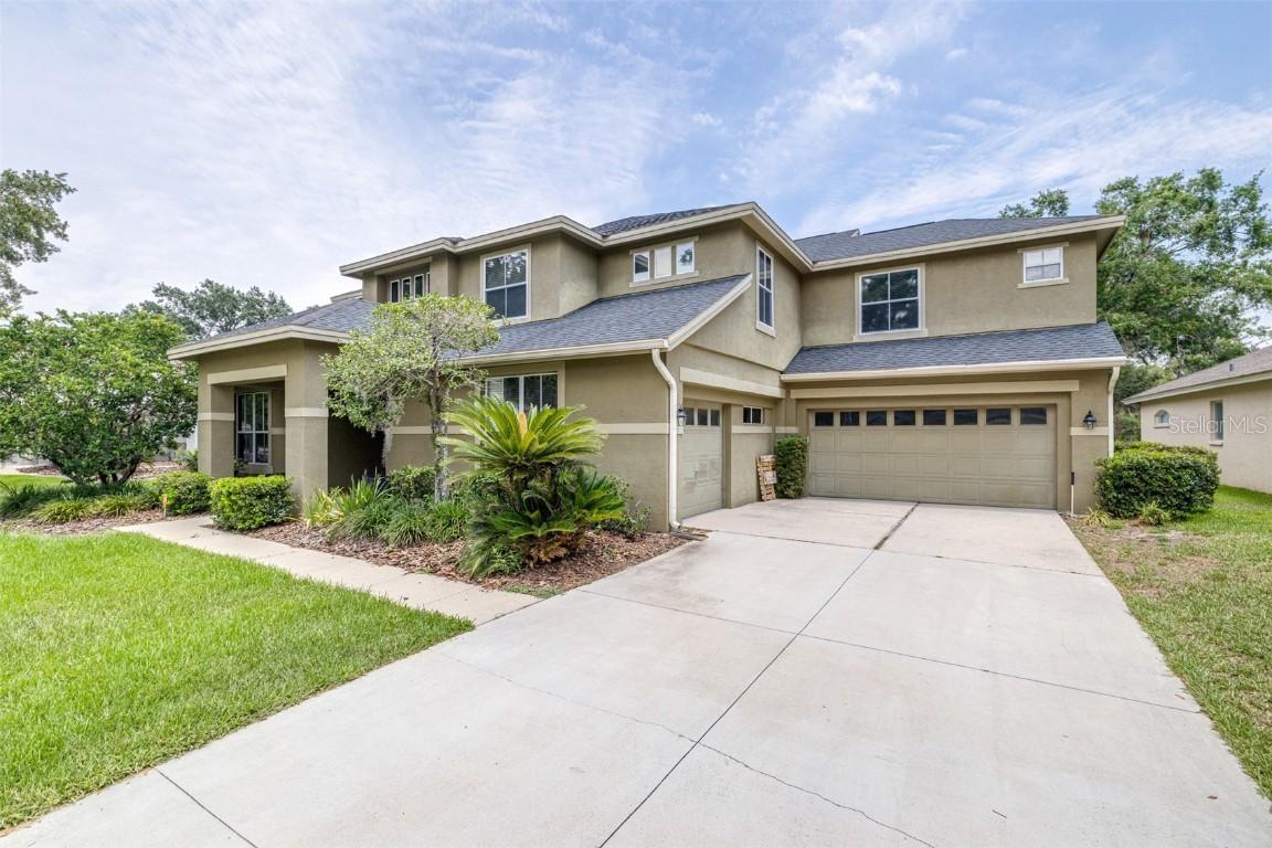 5931 Cherry Oak Dr., Valrico, FL 33596