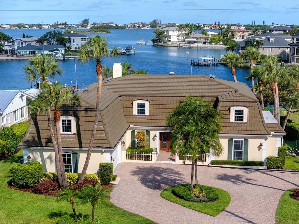 224 Harbor View Ln., Largo, FL 33770