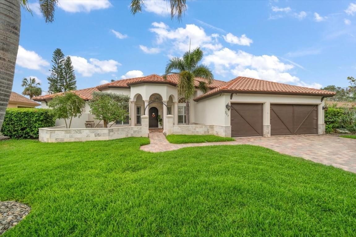 307 Palmetto Ln., Largo, FL 33770