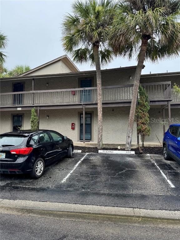 6324 Newtown Cir. #24B2, Tampa, FL 33615