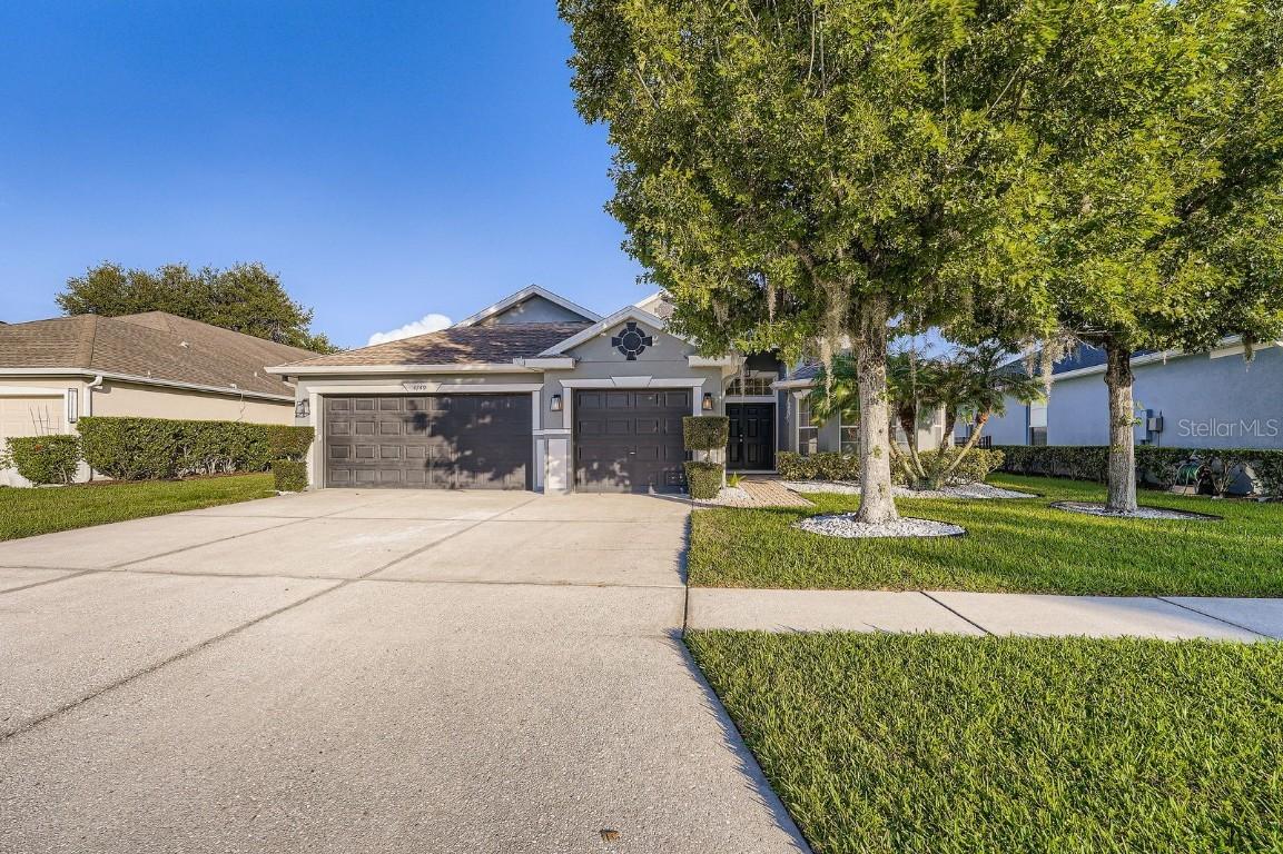 4749 Pointe O Woods Dr., Wesley Chapel, FL 33543