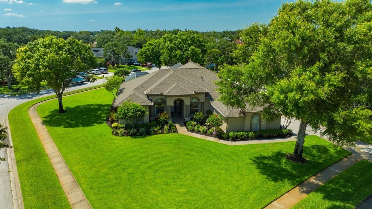 2847 Mossy Timber Tr., Valrico, FL 33596