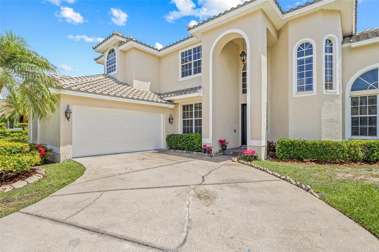 1191 Darlington Oak Dr., St Petersburg, FL 33703