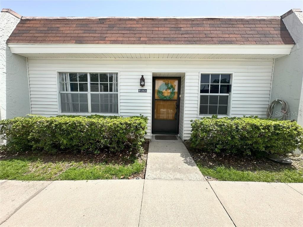 13926 Mission Oaks Blvd., Seminole, FL 33776