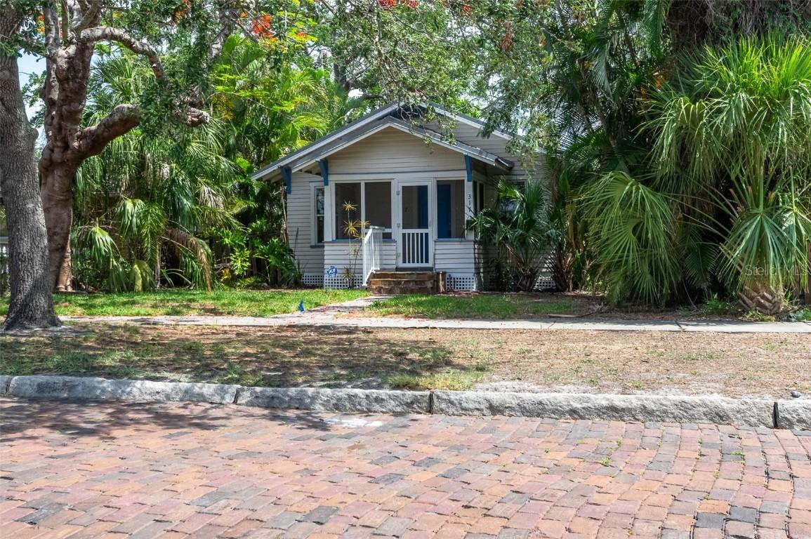 317 19th Ave., St Petersburg, FL 33705