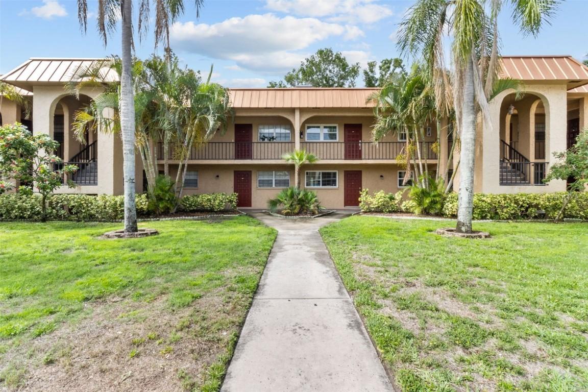 4500 E Bay Dr. #106, Clearwater, FL 33764