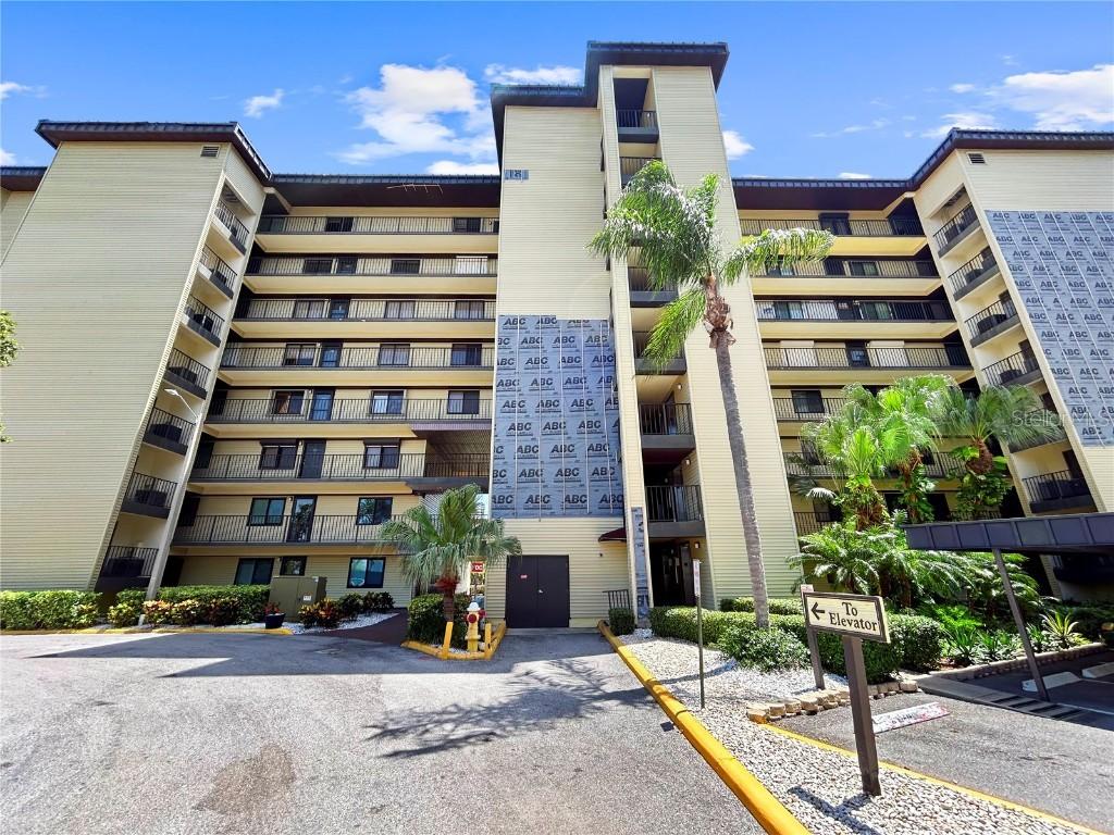 650 Island Way #408, Clearwater Beach, FL 33767