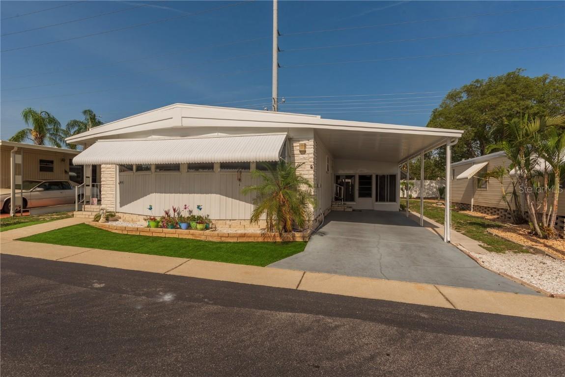 3301 Alt 19 #819, Palm Harbor, FL 34683