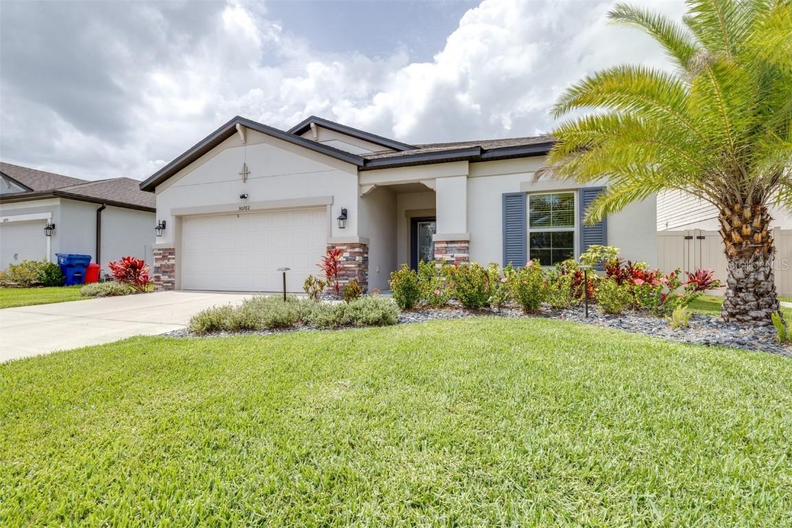 30762 Parrot Reef Ct., Wesley Chapel, FL 33545