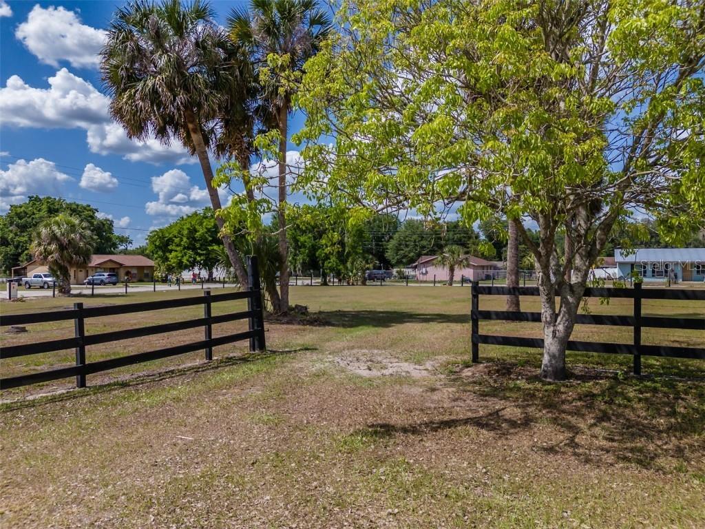 4145 Willis Rd., Mulberry, FL 33860