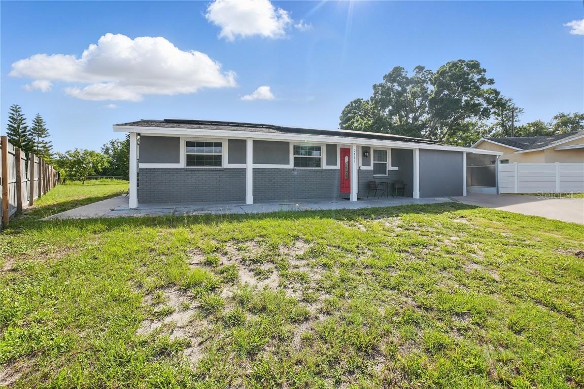 2419 Wishing Well Way, Tampa, FL 33619