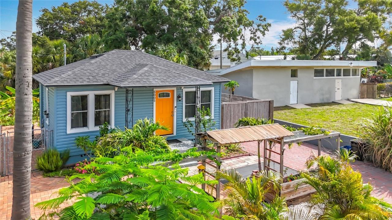 5005 Tangerine Ave., Gulfport, FL 33707