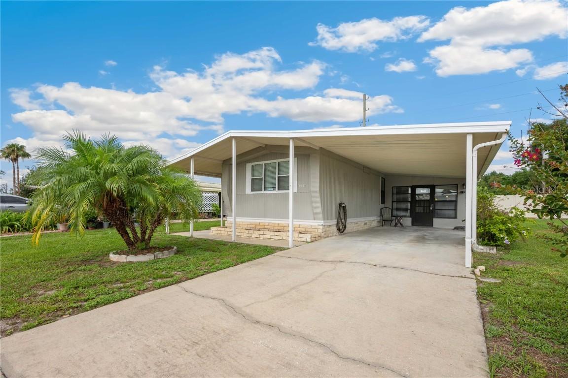 5451 Antigua Dr., Zephyrhills, FL 33541