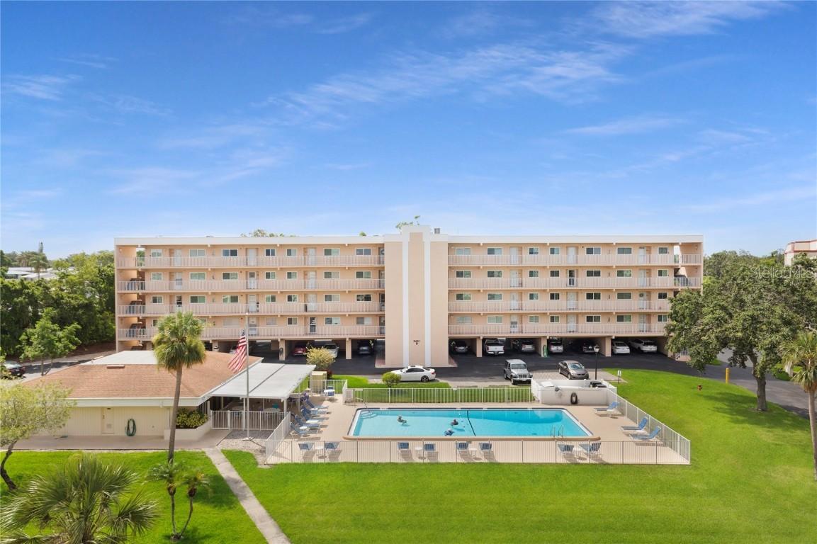 9461 Harbor Greens Way Way #502, Seminole, FL 33776