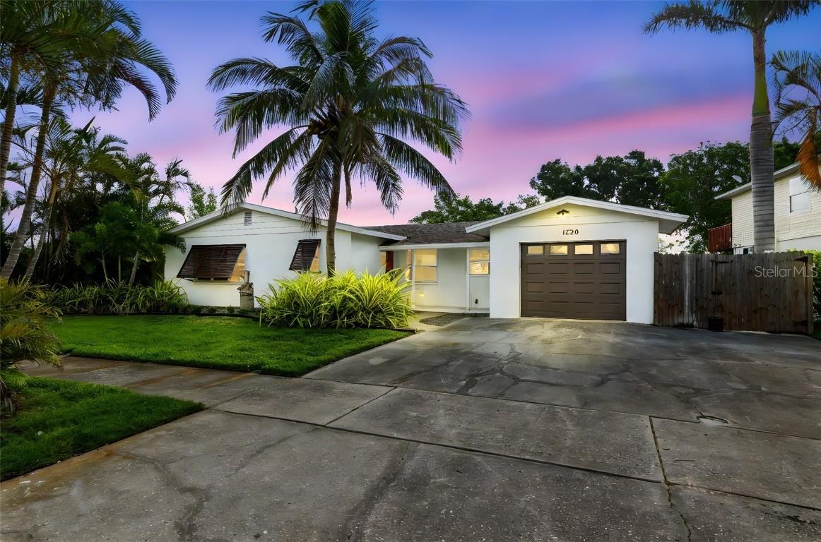 1720 Bayou Grande Blvd., St Petersburg, FL 33703