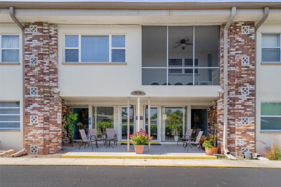 416 73rd Ave. #205, St Petersburg, FL 33702