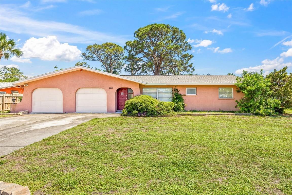 358 Suwanee Ave., Sarasota, FL 34243