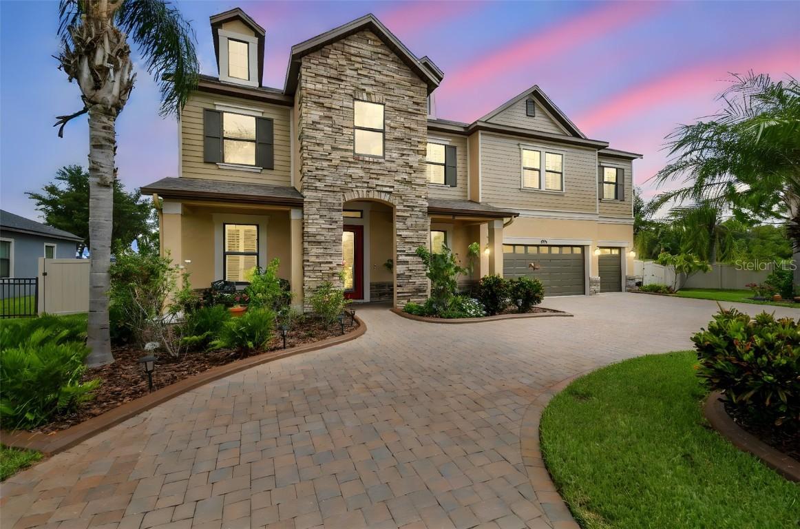 2566 Lake Manor Dr., Land O Lakes, FL 34639
