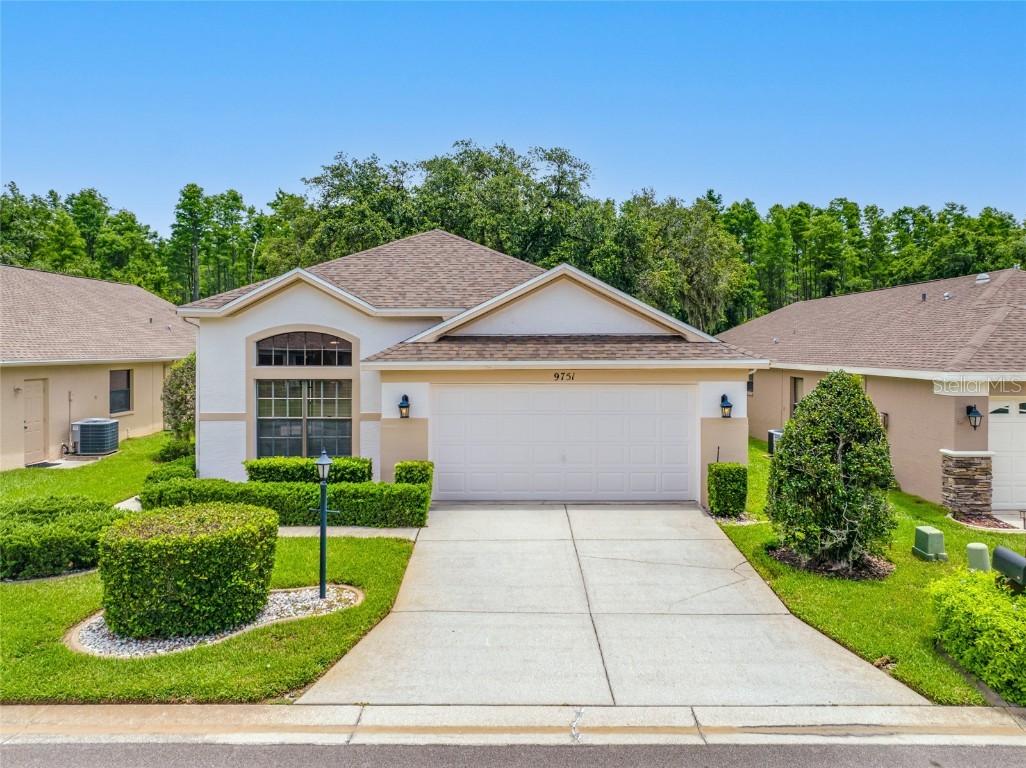9751 Conservation Dr., New Port Richey, FL 34655