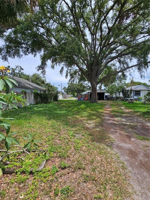 39th Ave., St Petersburg, FL 33709