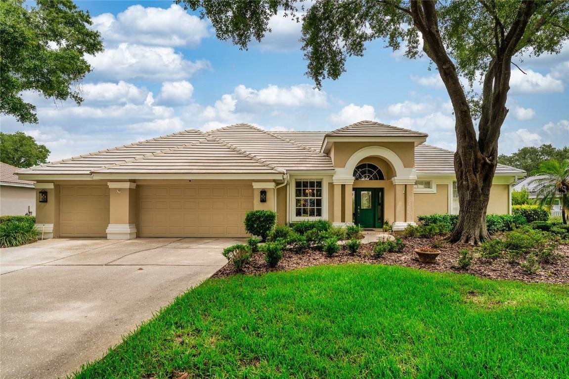 9116 Woodridge Run Dr., Tampa, FL 33647