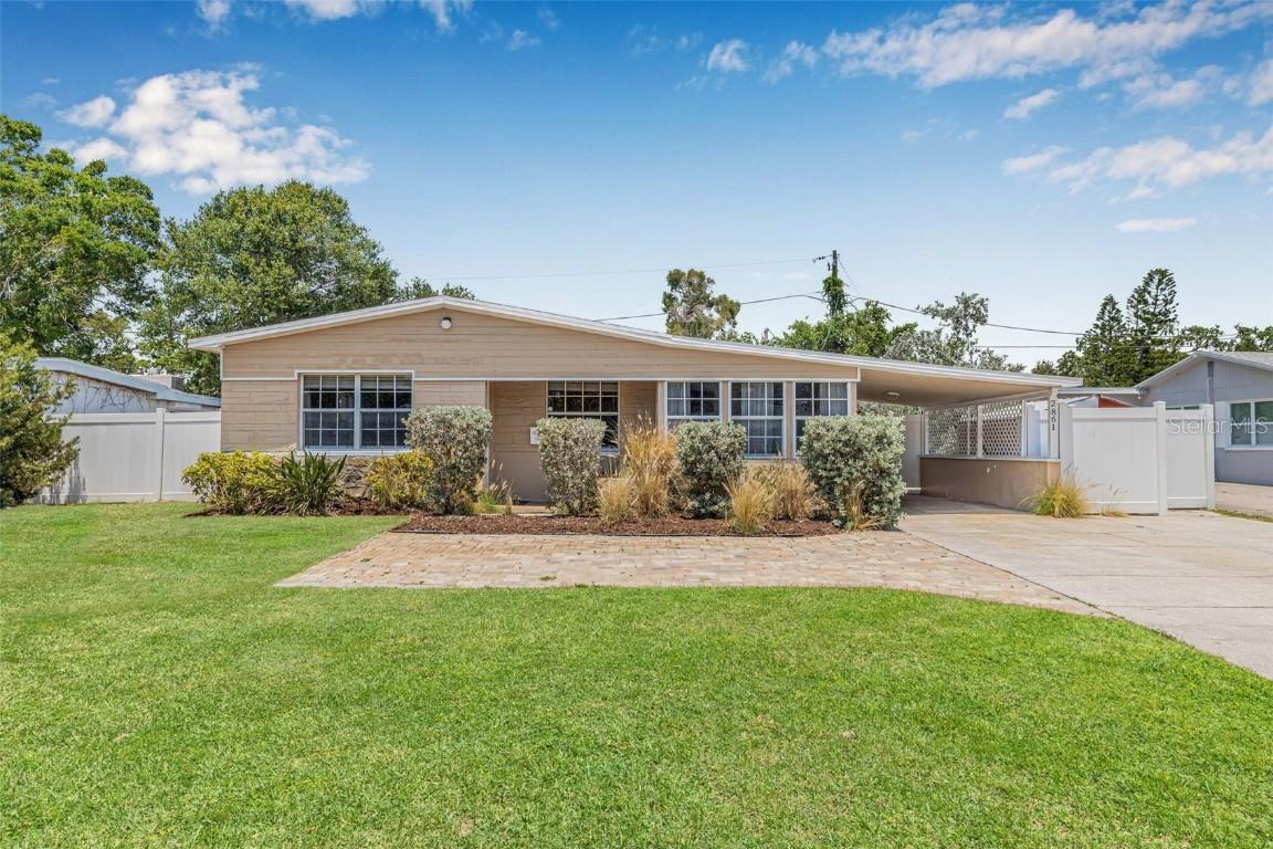 2861 Pinellas Point Dr., St Petersburg, FL 33712