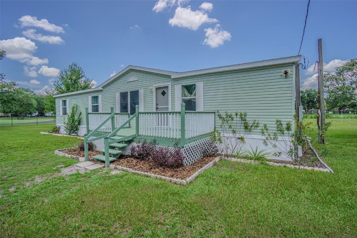 2404 Branchwood Rd., Plant City, FL 33567