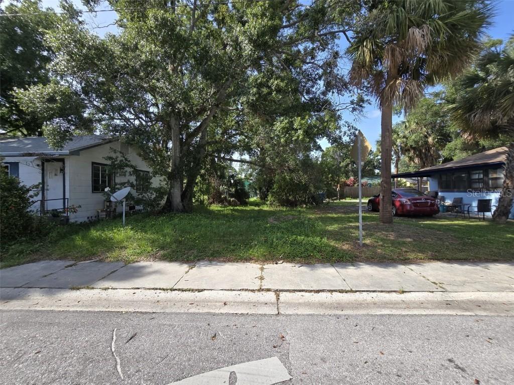 Paris Ave., St Petersburg, FL 33701