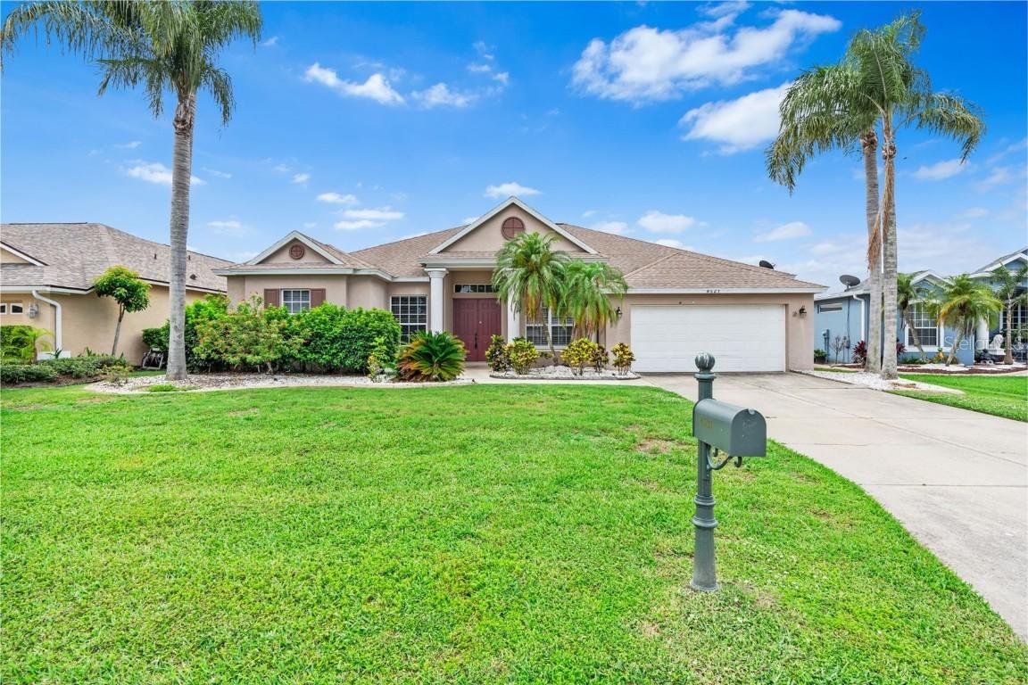 8521 30th St., Parrish, FL 34219