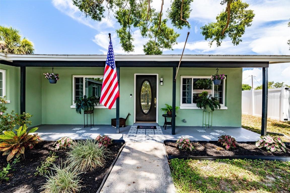 6411 S Clark Ave., Tampa, FL 33616