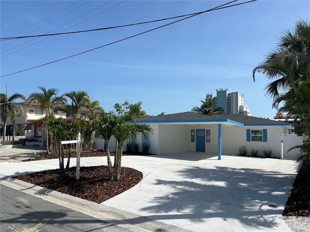 11110 1st St., Treasure Island, FL 33706