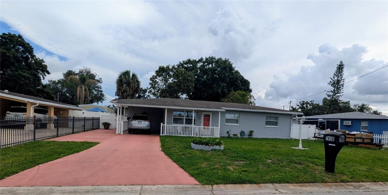 7416 Manchester Ln., Tampa, FL 33619
