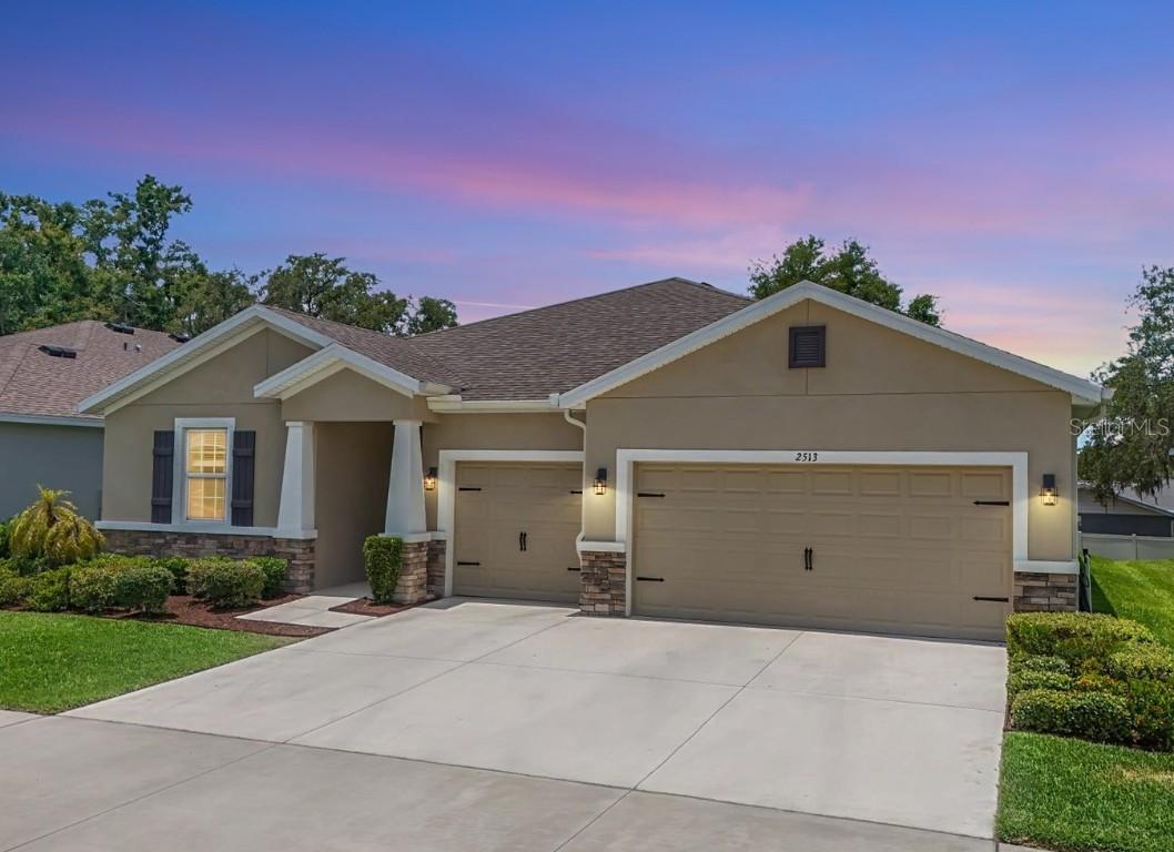 2513 Knight Island Dr., Brandon, FL 33511