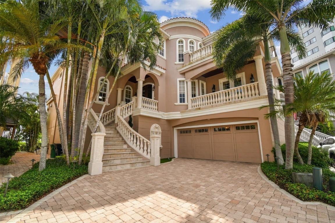 2802 Baypointe Cir., Tampa, FL 33611
