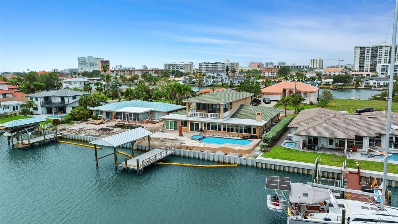 333 Midway Island, Clearwater Beach, FL 33767