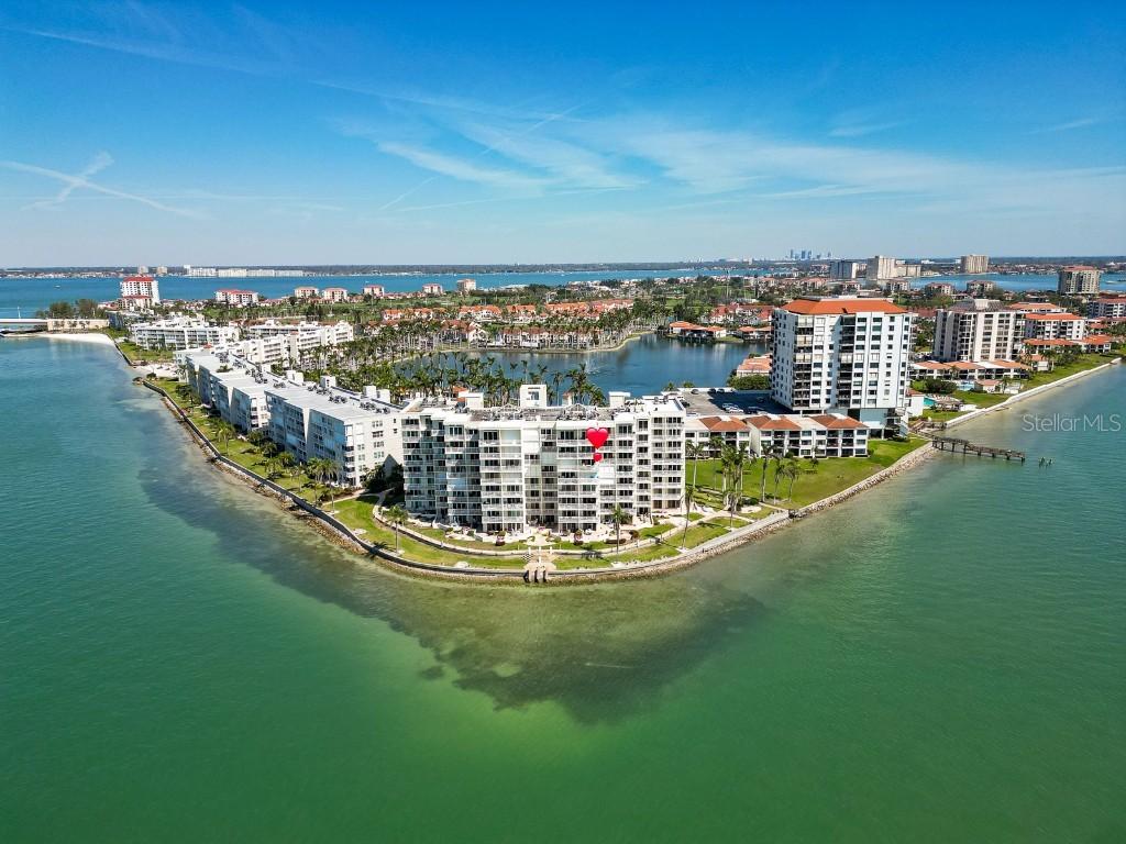 6105 Bahia Del Mar Cir. #682, St Petersburg, FL 33715