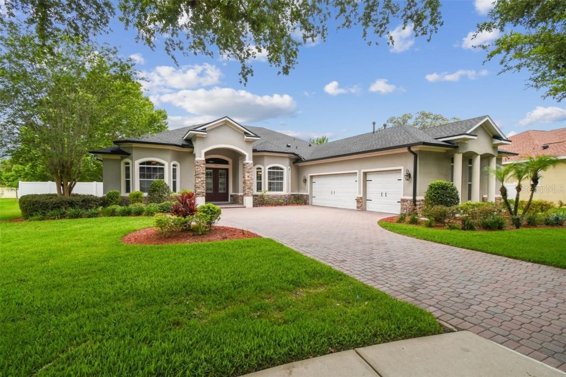 505 Vintage Way, Brandon, FL 33511