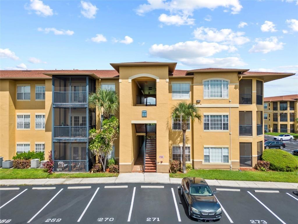 4306 Bayside Village Dr. #201, Tampa, FL 33615