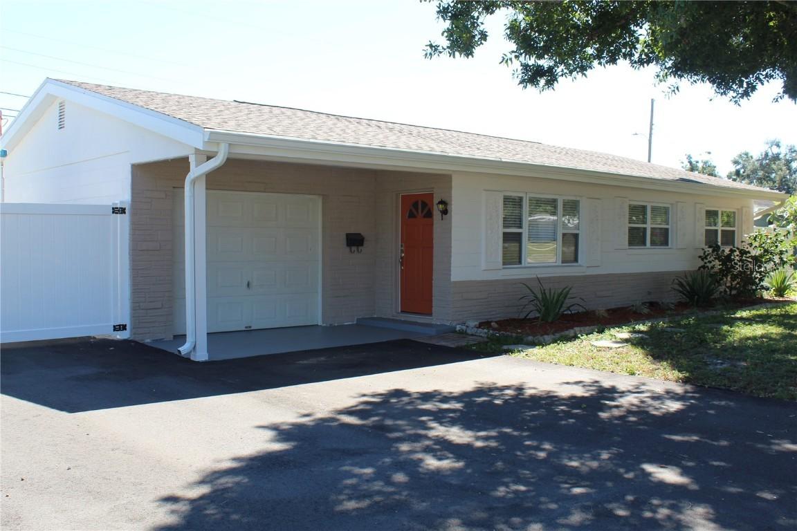 3649 60th St., St Petersburg, FL 33710