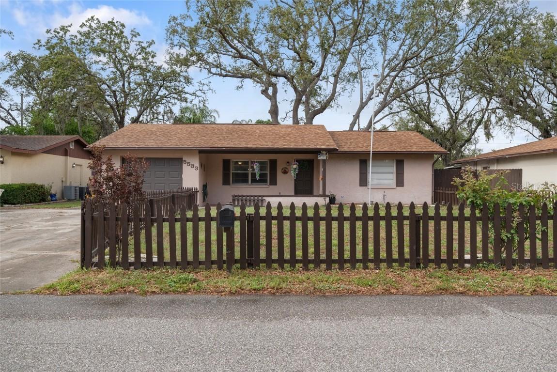 5533 Golden Nugget Dr., Holiday, FL 34690