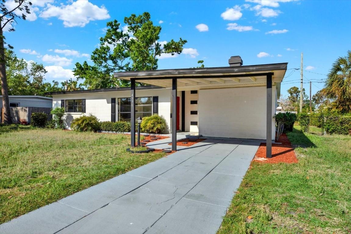 4379 Porpoise Dr., St Petersburg, FL 33705
