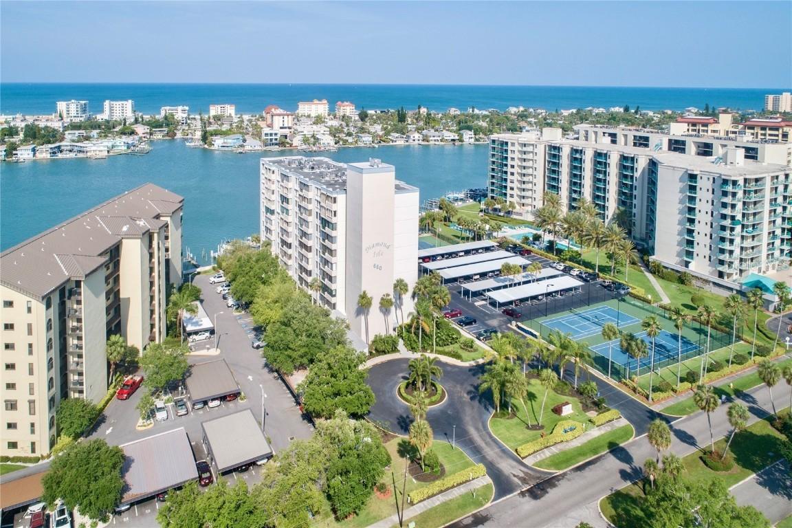 660 Island Way #206 Way #206, Clearwater, FL 33767
