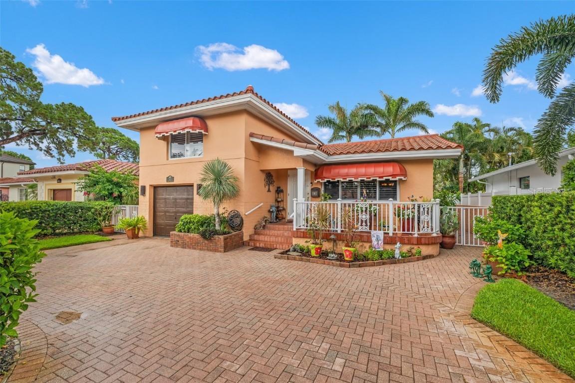 243 Snell Isle Blvd., St Petersburg, FL 33704