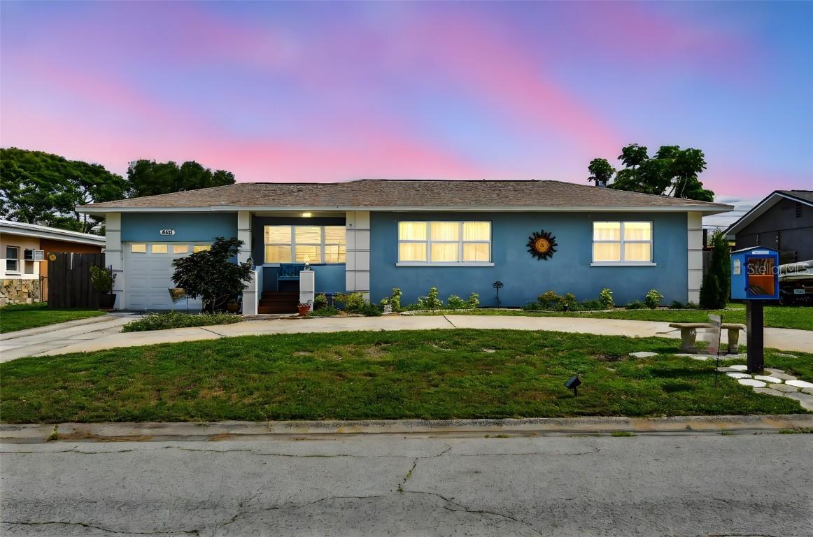 4211 28th Ave., St Petersburg, FL 33713