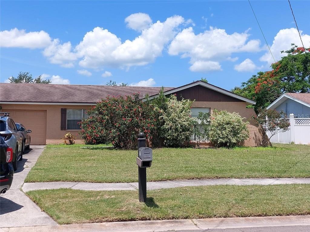 432 Flamingo Dr., Apollo Beach, FL 33572