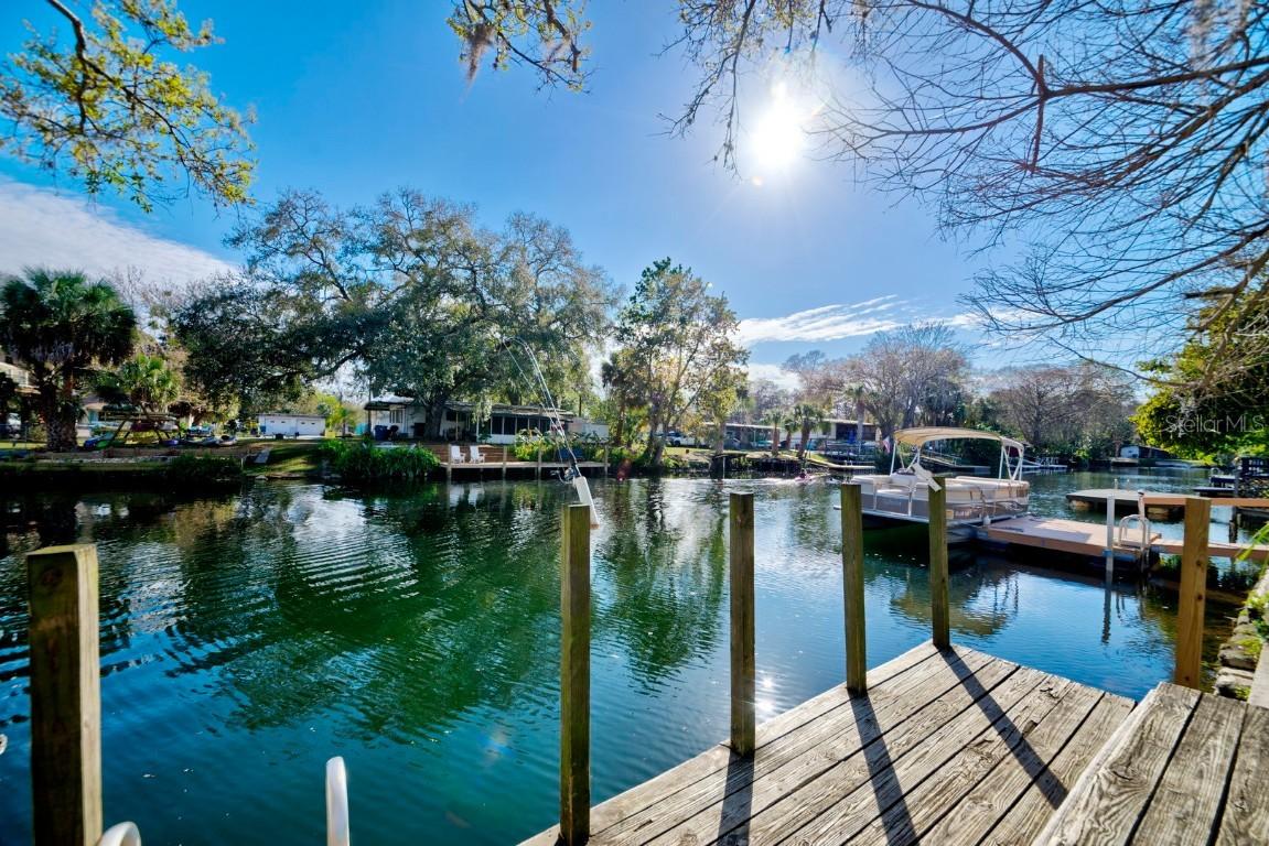 6427 W Richard Dr., Weeki Wachee, FL 34607